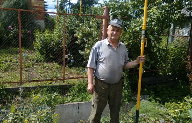 Житель Артемовского пенсионер Сергей Маркин: "Я благодарен губернатору Евгению Куйвашеву за то, что в мой дом пришел газ""
